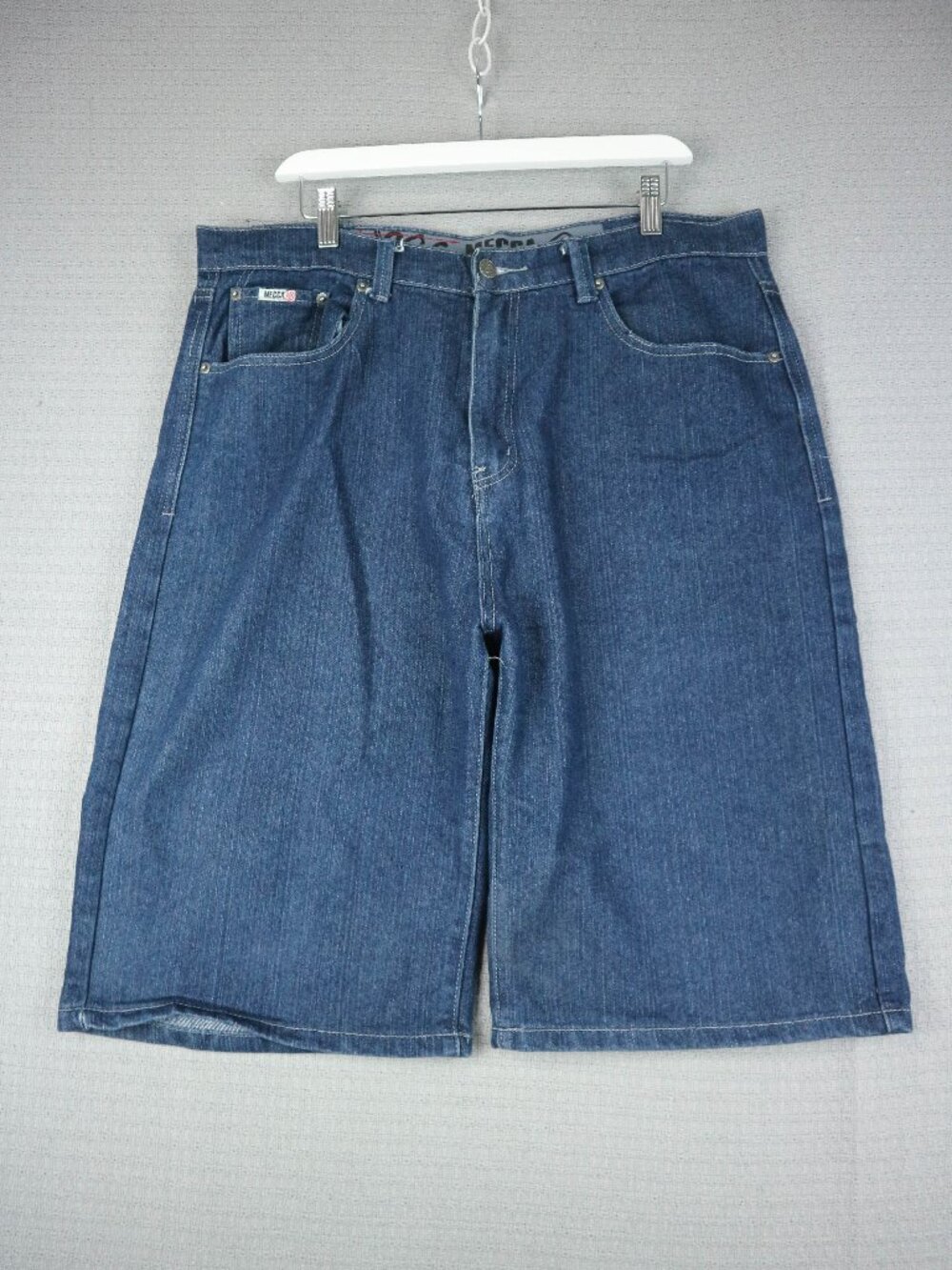 Mecca Y2K Vintage Baggy Denim Shorts Wide Cut Mens 36W Blue